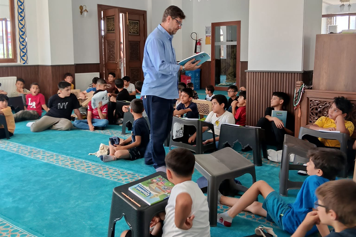 Yaz Kur'an kurslarında bağımlılıkla mücadele seminerleri başladı