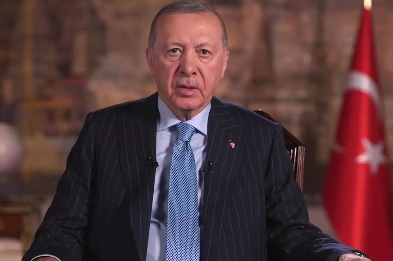 الرئيس أردوغان يعزي قطر في وفاة الأمير حمد بن خليفة آل ثاني