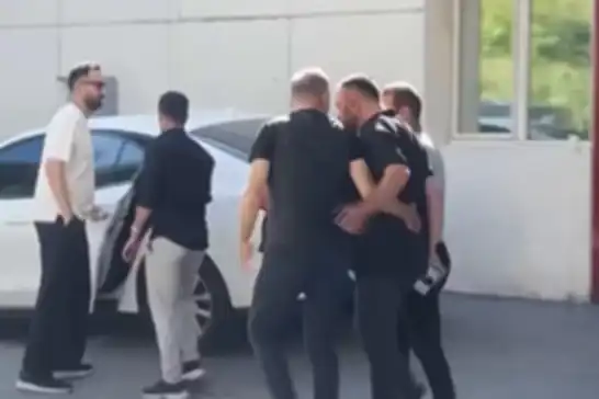 Serokê Komeleya Ahbapê Haluk Levent hat binçavkirin