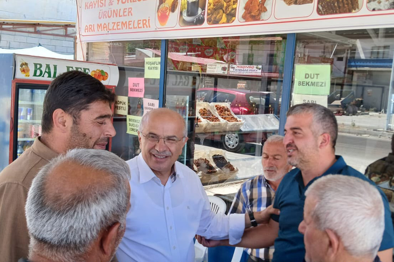 Büyükşehir Belediye Başkanı Er: Konteynerler kalkınca depremin esamesi görülmeyecek