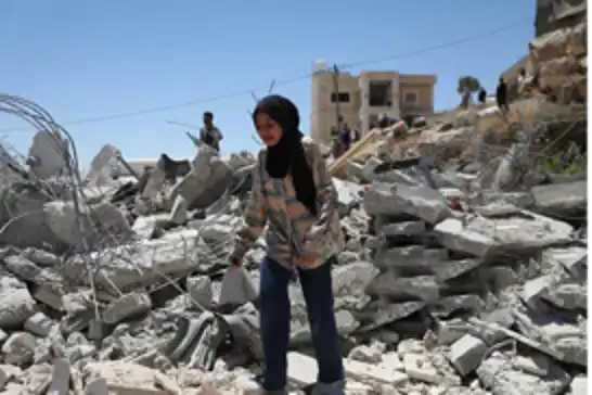 الاحتلال يواصل هدم منازل ومنشآت زراعية للفلسطينيين في الضفة الغربية