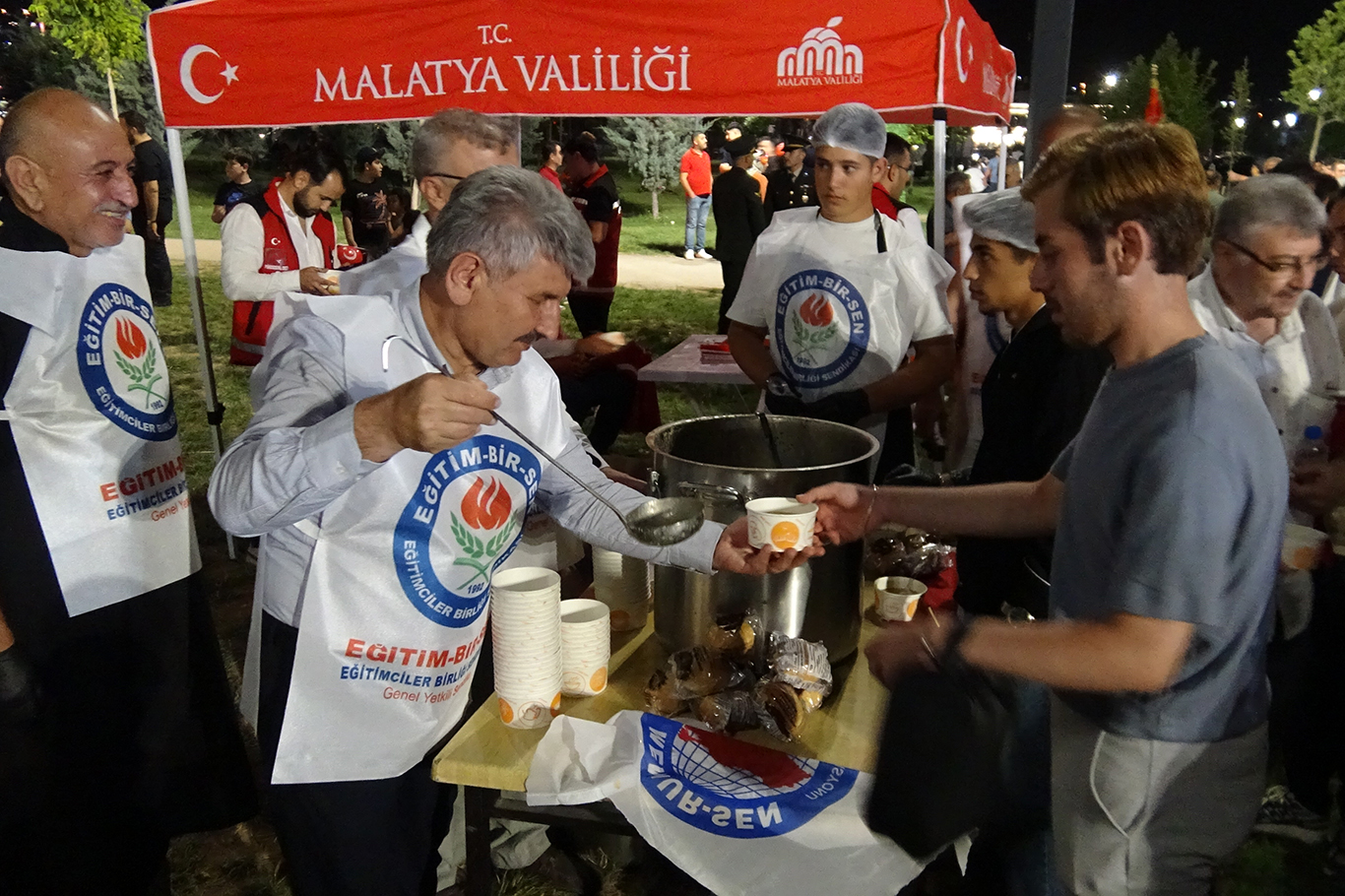 Vali Yavuz: 15 Temmuz'da milletimiz tek yürek olarak darbecilere geçit vermedi