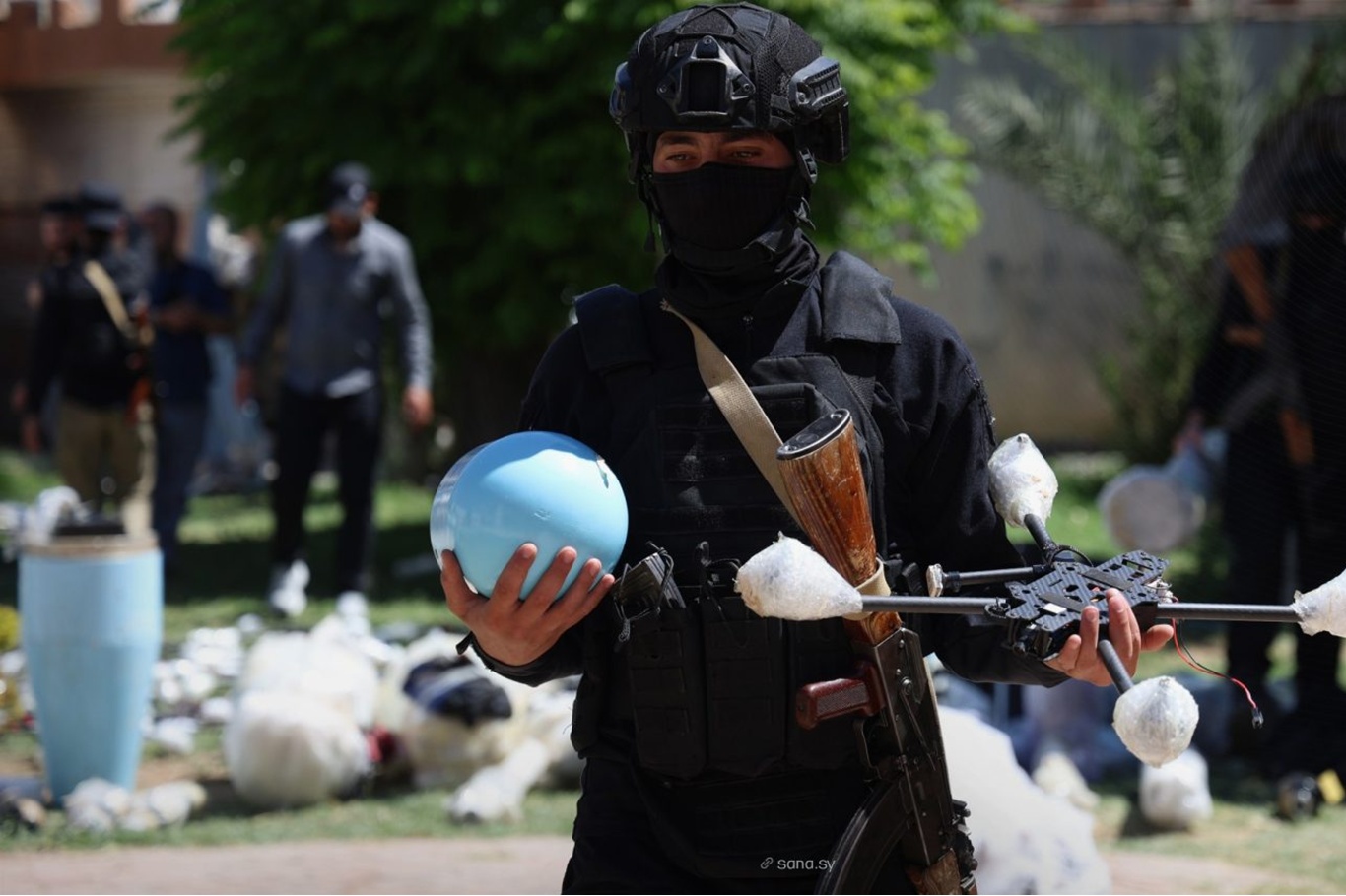 سوریا: ناردنی چەک بۆ حزب الله ڕێگری لێکرا