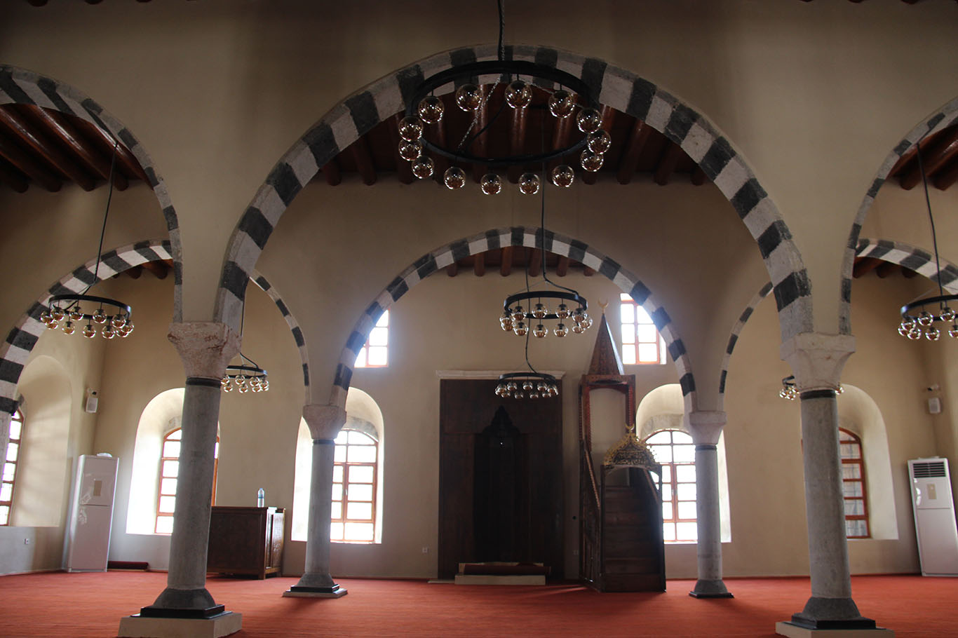 Çermik'te 4 yıldır tamamlanamayan tarihi Hanbaşı Camii için yetkililere çağrı