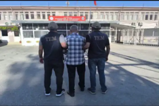 Gaziantep’te araması bulunan FETÖ üyesi yakalandı