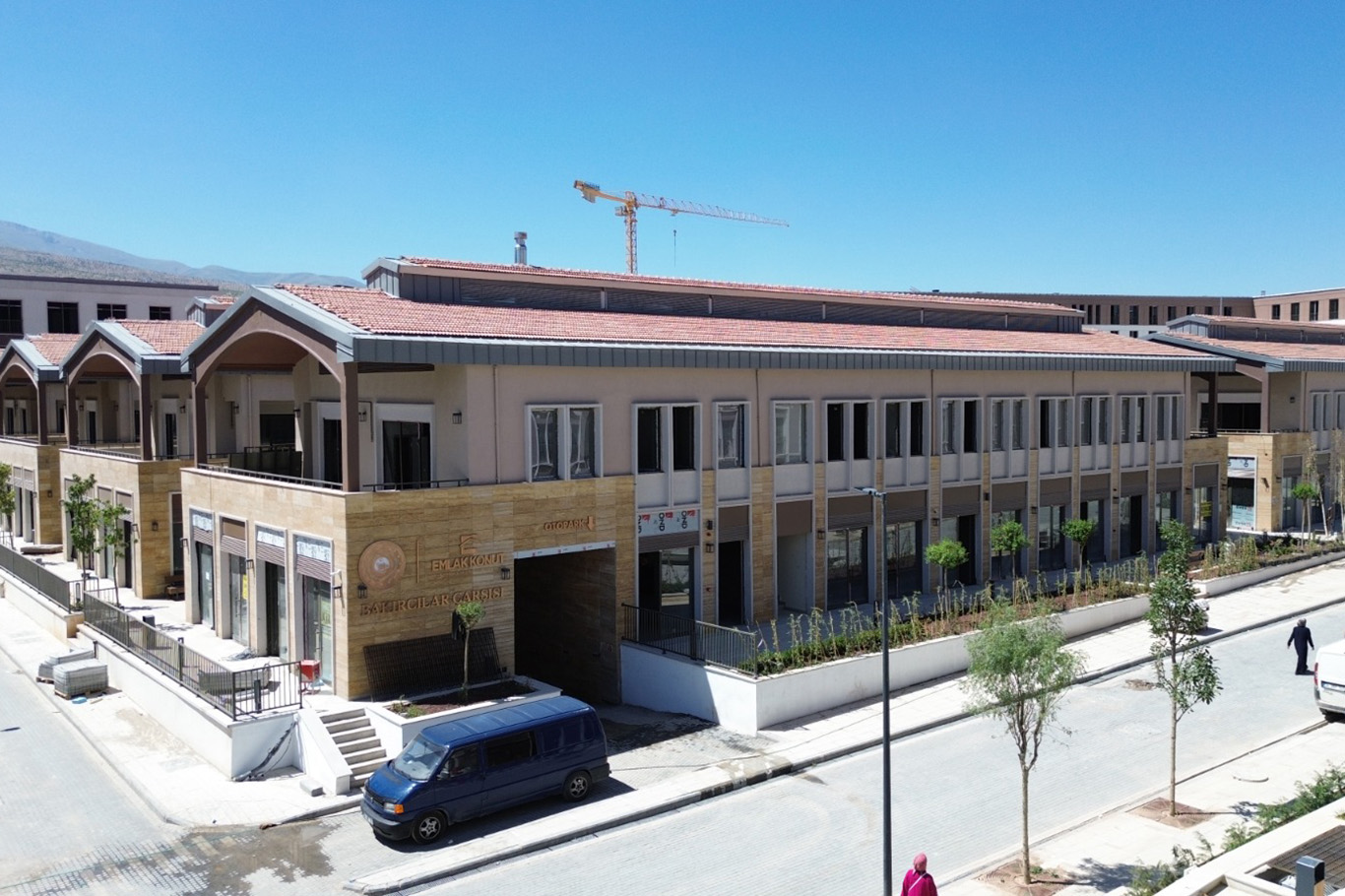 Battalgazi Belediye Başkanı Taşkın Bakırcılar Çarşısı'nda incelemelerde bulundu