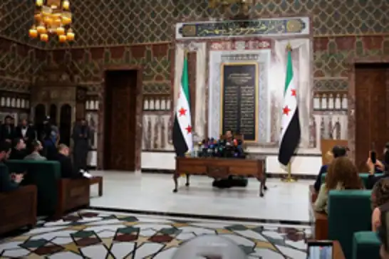 Sûrîyeyê bi destnîşankirina sêyeka yek ji endamên mayî yên Meclîsa Gel damezrandina wê temam kiriye