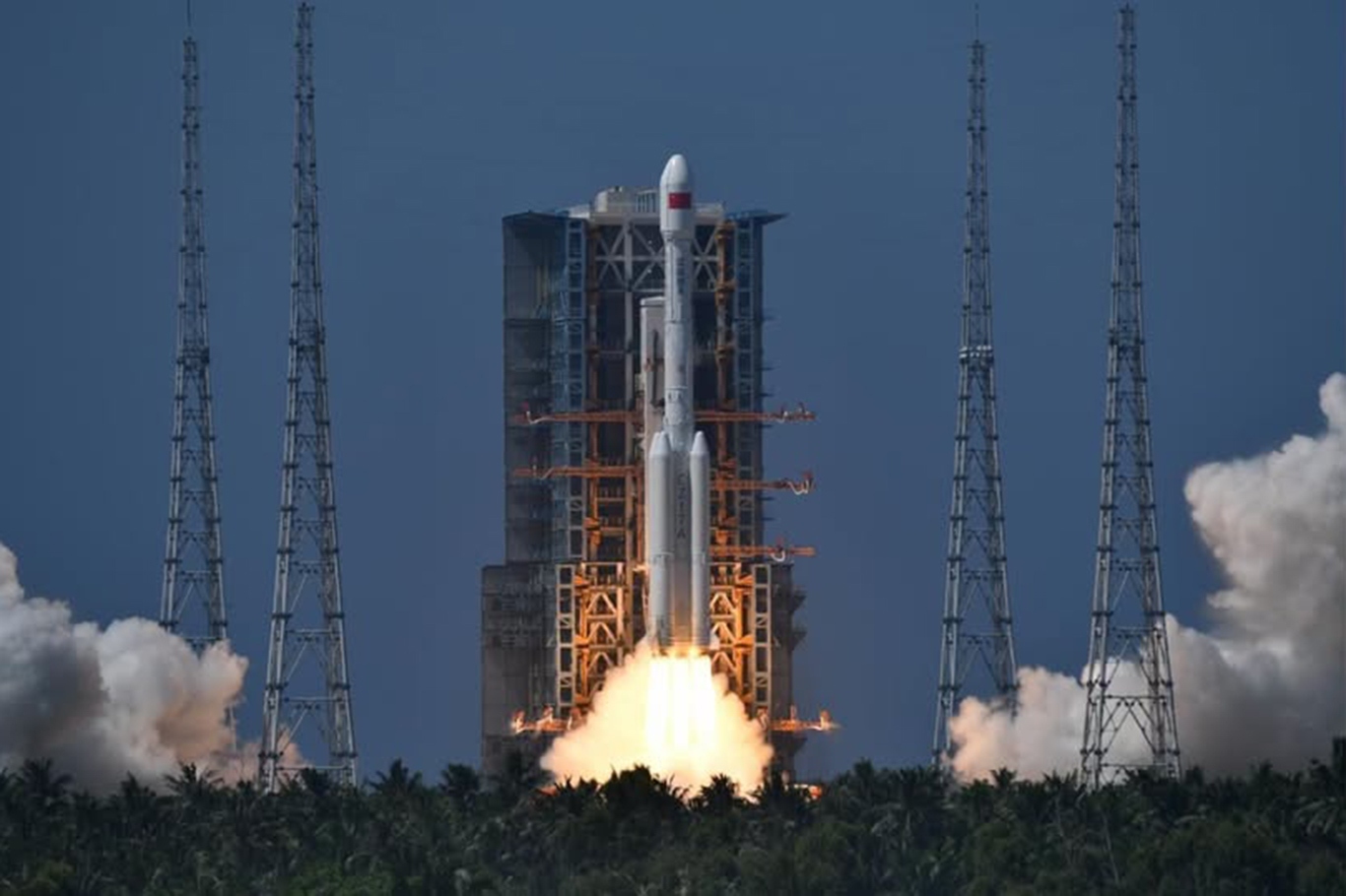 China launches Haiyang-2E ocean observation satellite