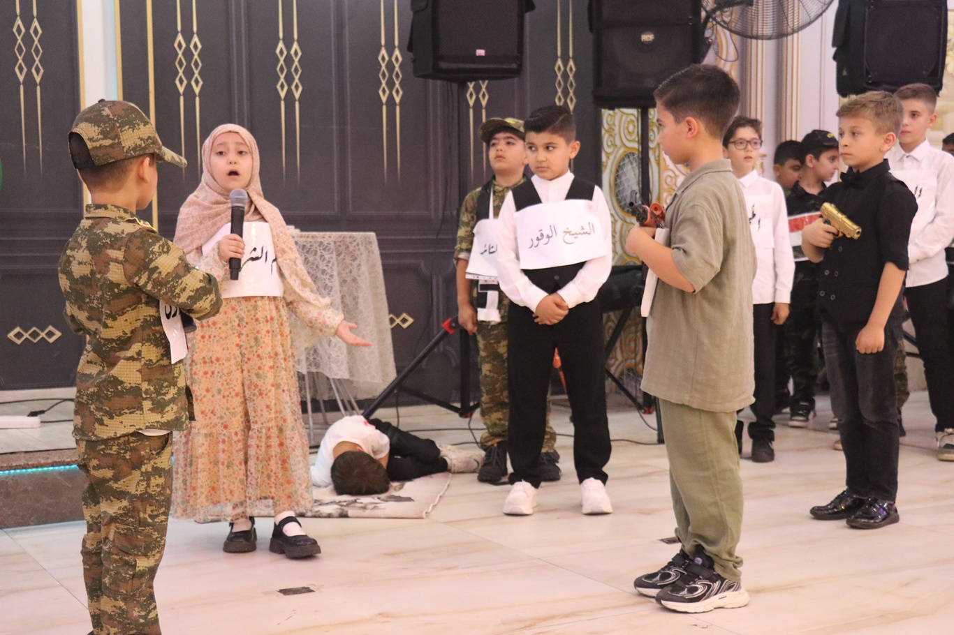 Muhacir çocuklar gurbette de Kur'an öğrenmekten geri durmuyor