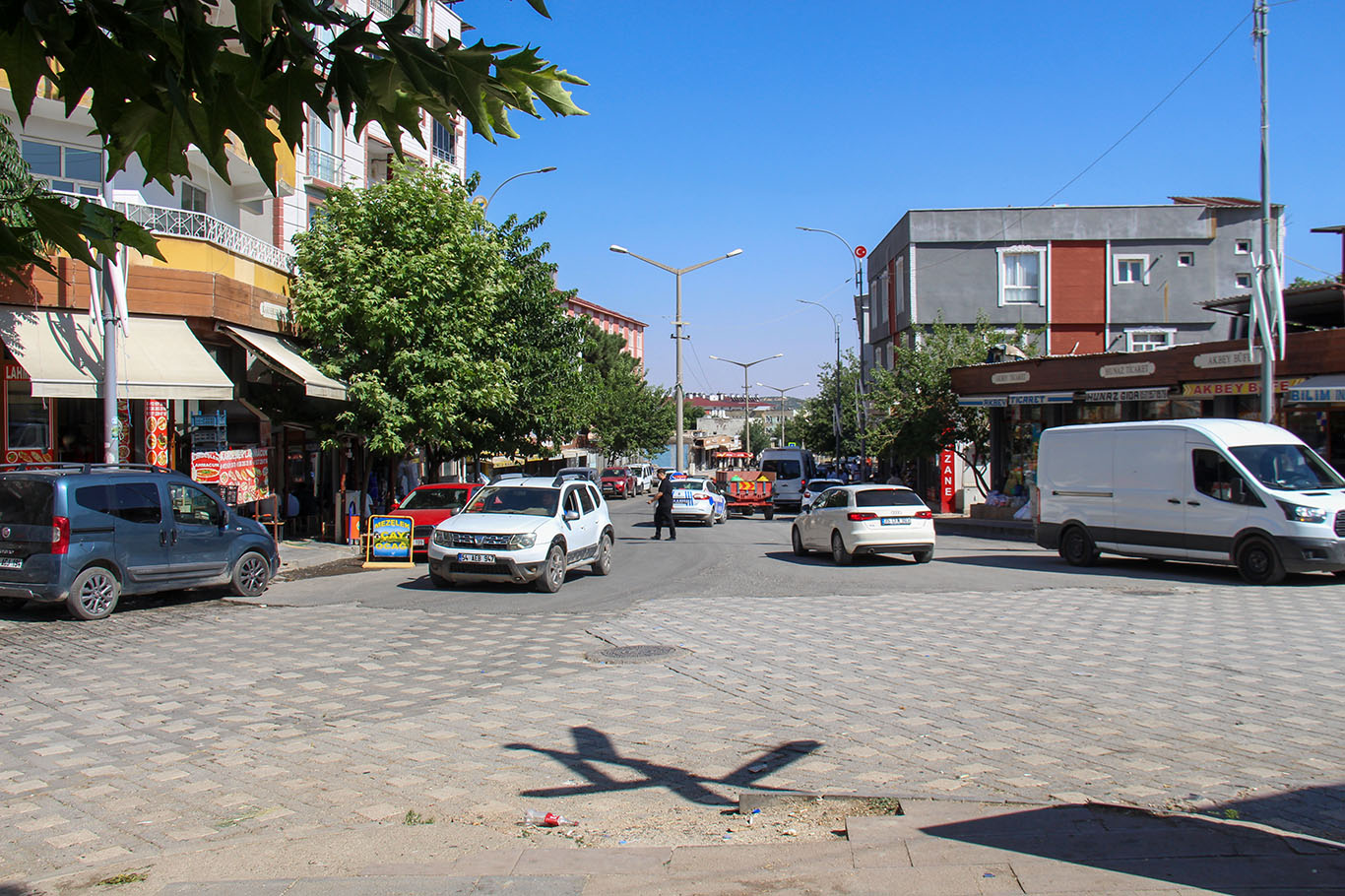 HÜDA PAR İlçe Başkanı Demir: Hani ilçesi hizmetten yoksun bırakılmış