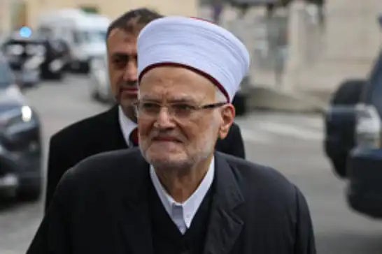 خەتیبی مزگەوتی ئەقسا: رژێمی داگیرکەر لە هەوڵی وێرانکردنی پلە بە پلەی مزگەوتەکەدایە