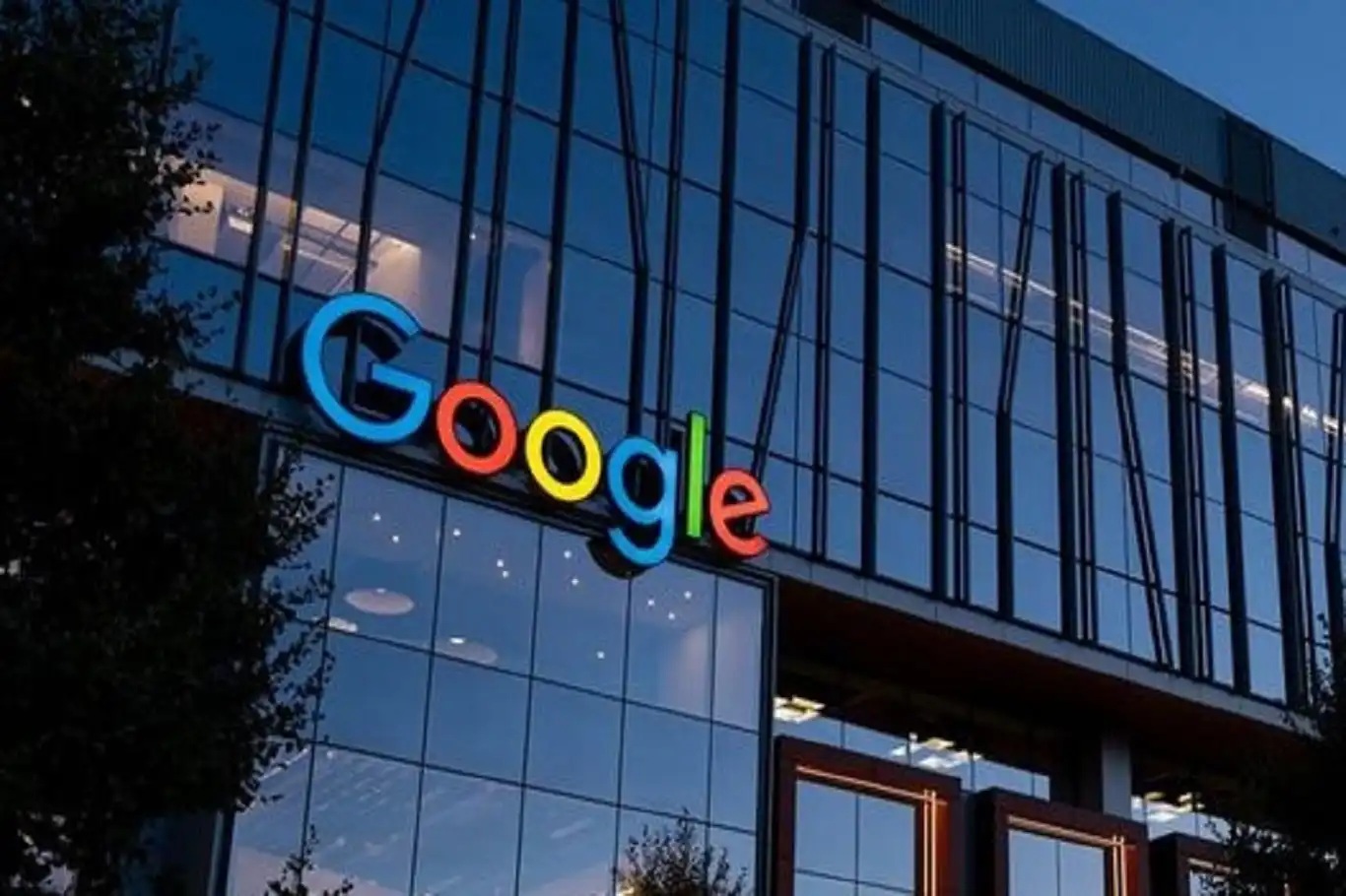 AB'den Google'a 890 milyon euro para cezası