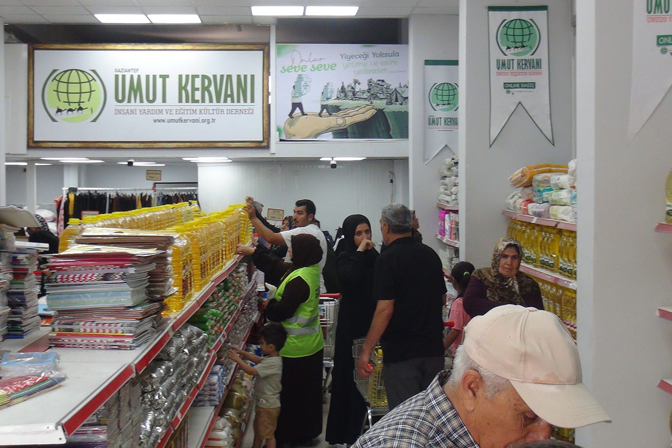 UMUT KERVANI GIDA YARDIMI