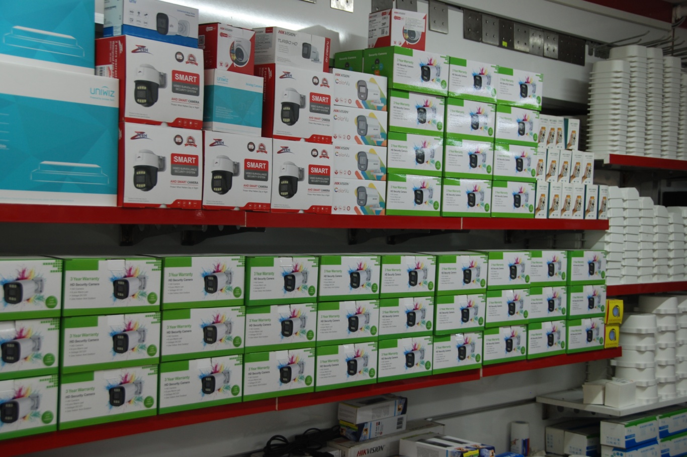 Elektronik güvenlik sistemlerine ilgi artıyor: Uzmanlar kaliteli ürün ve profesyonel kurulum konusunda uyarıyor