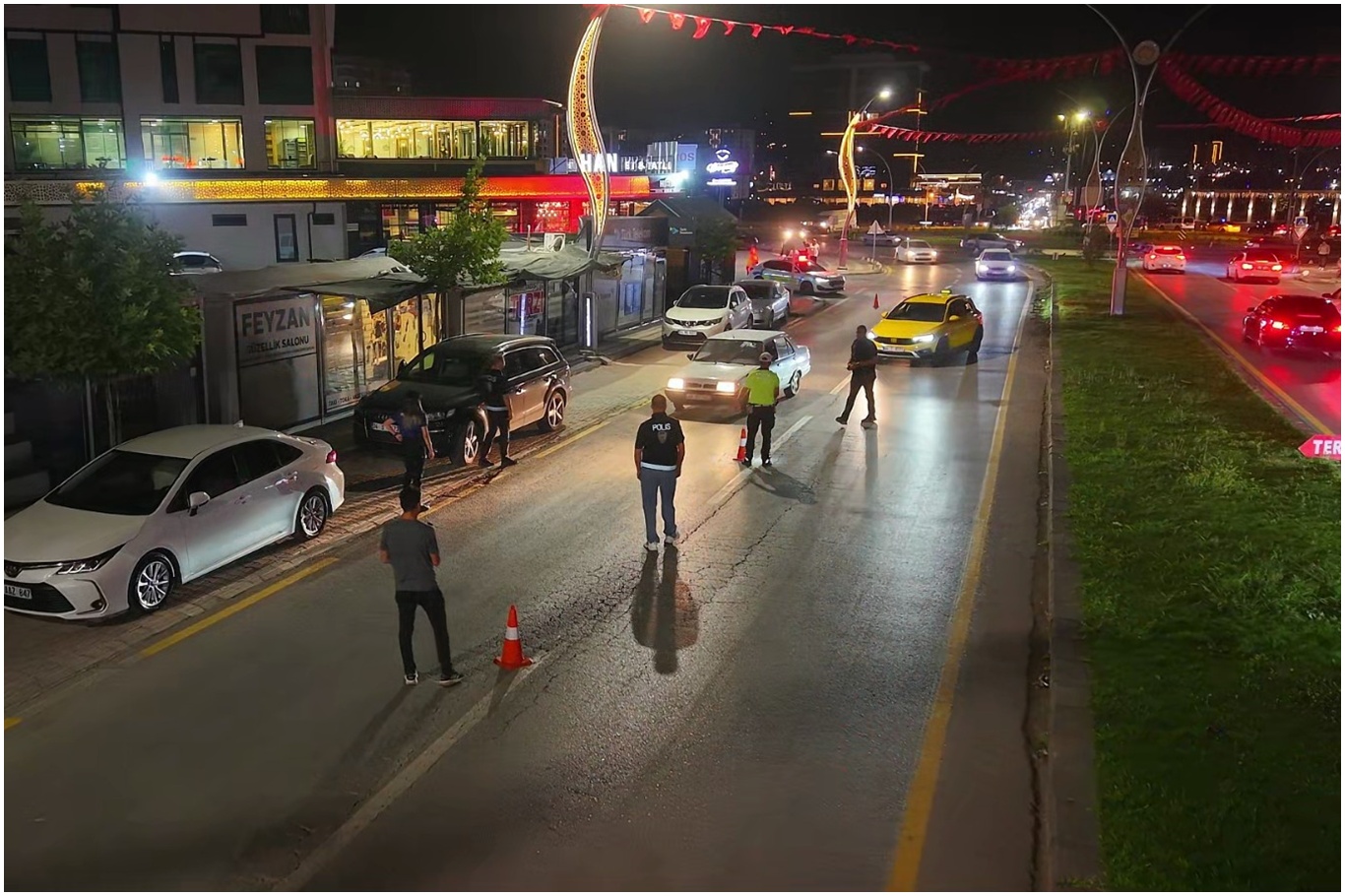 Malatya'da 13 ilçede eş zamanlı "Huzur 44" uygulaması