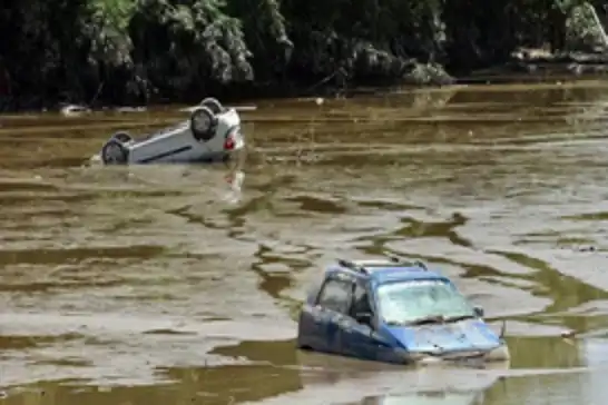 India flood death toll rises to 75 as relief operations continue