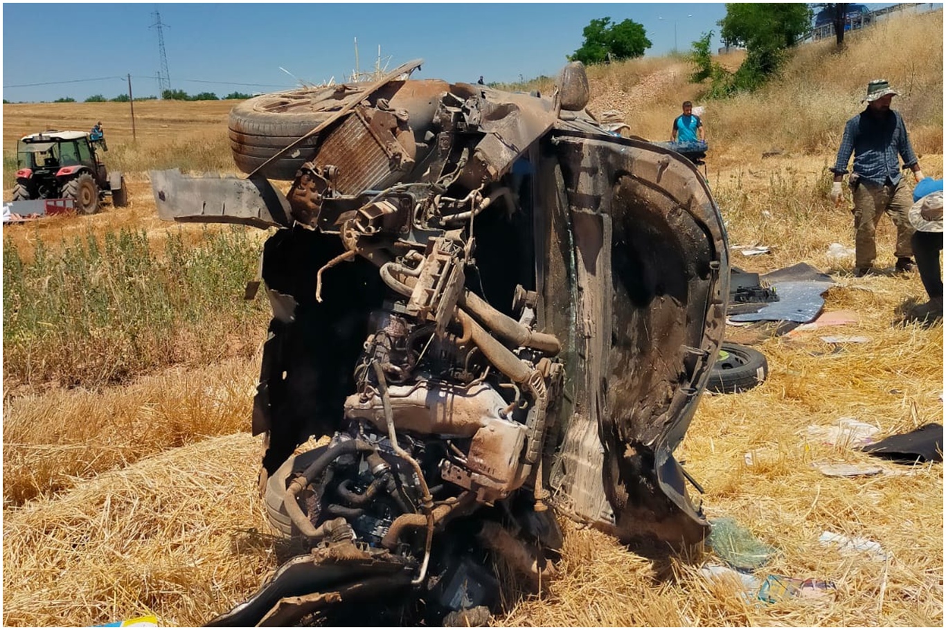 Takla atan otomobilin sürücüsü ağır yaralandı