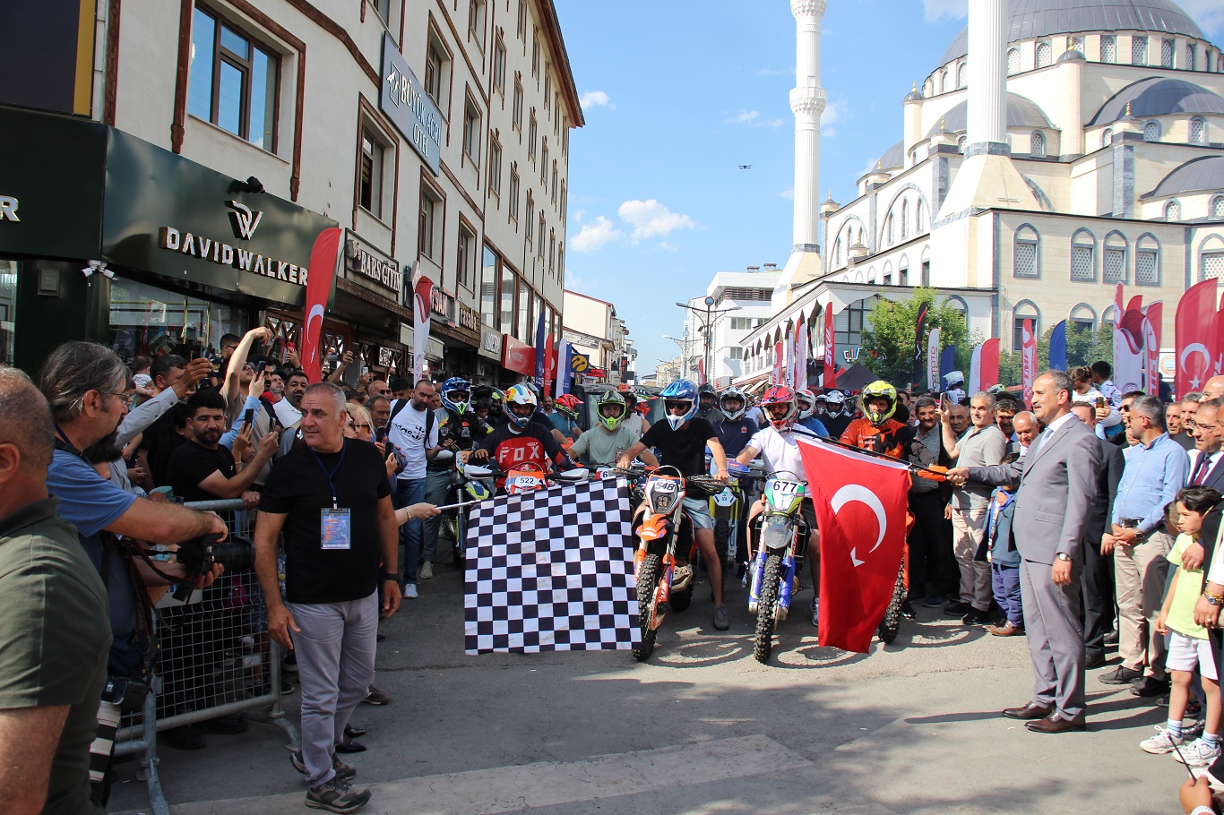 Ağrı'da Enduro ve ATV Şampiyonası coşkusu başladı