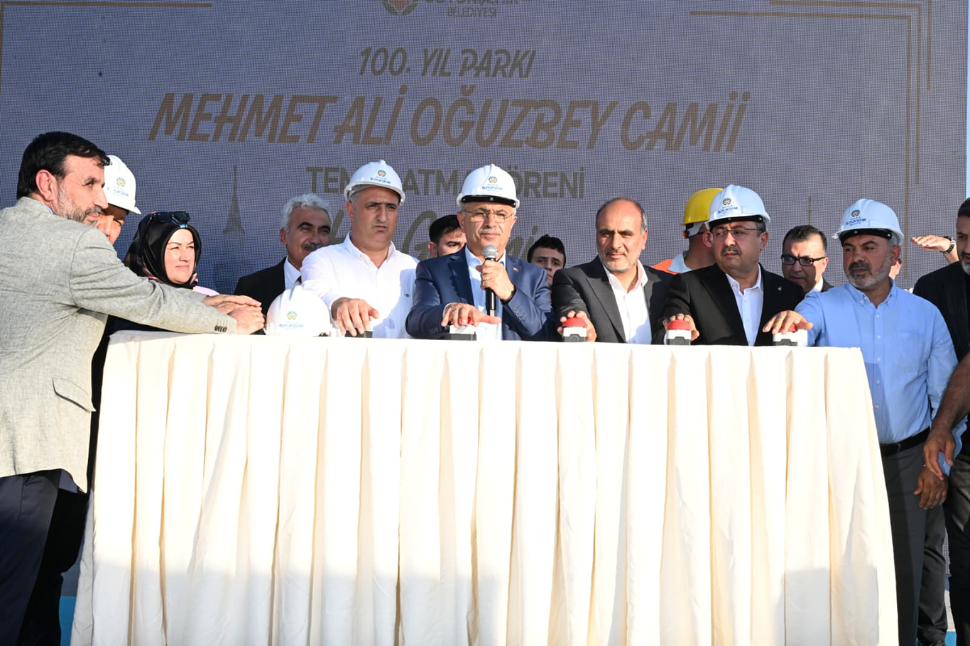 Malatya'da 100. Yıl Kent Parkı'nda cami yapımına başlandı