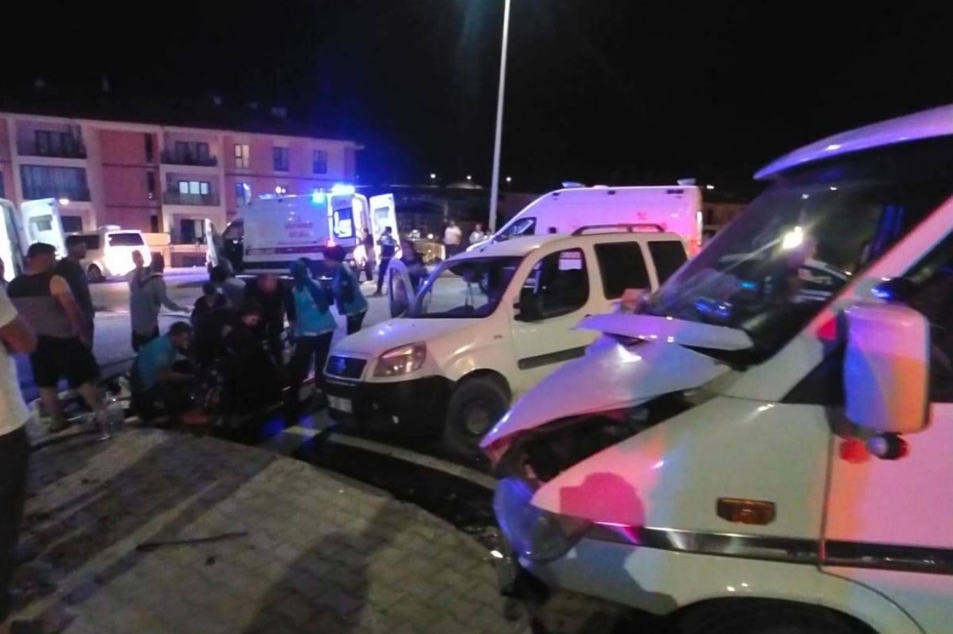 Li Meletîyê qeza: 5 birîndar bûn