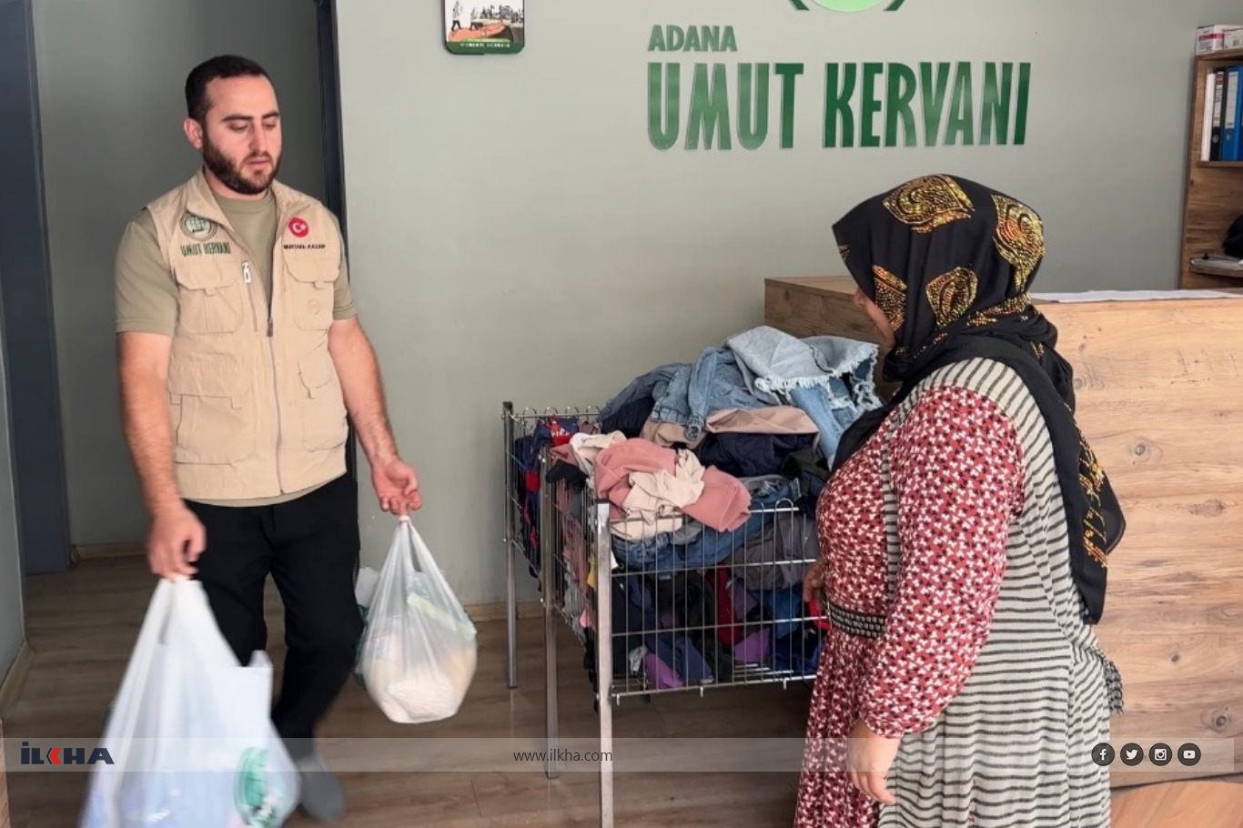 Hope Caravan delivers monthly food and clothing aid to needy families in Adana