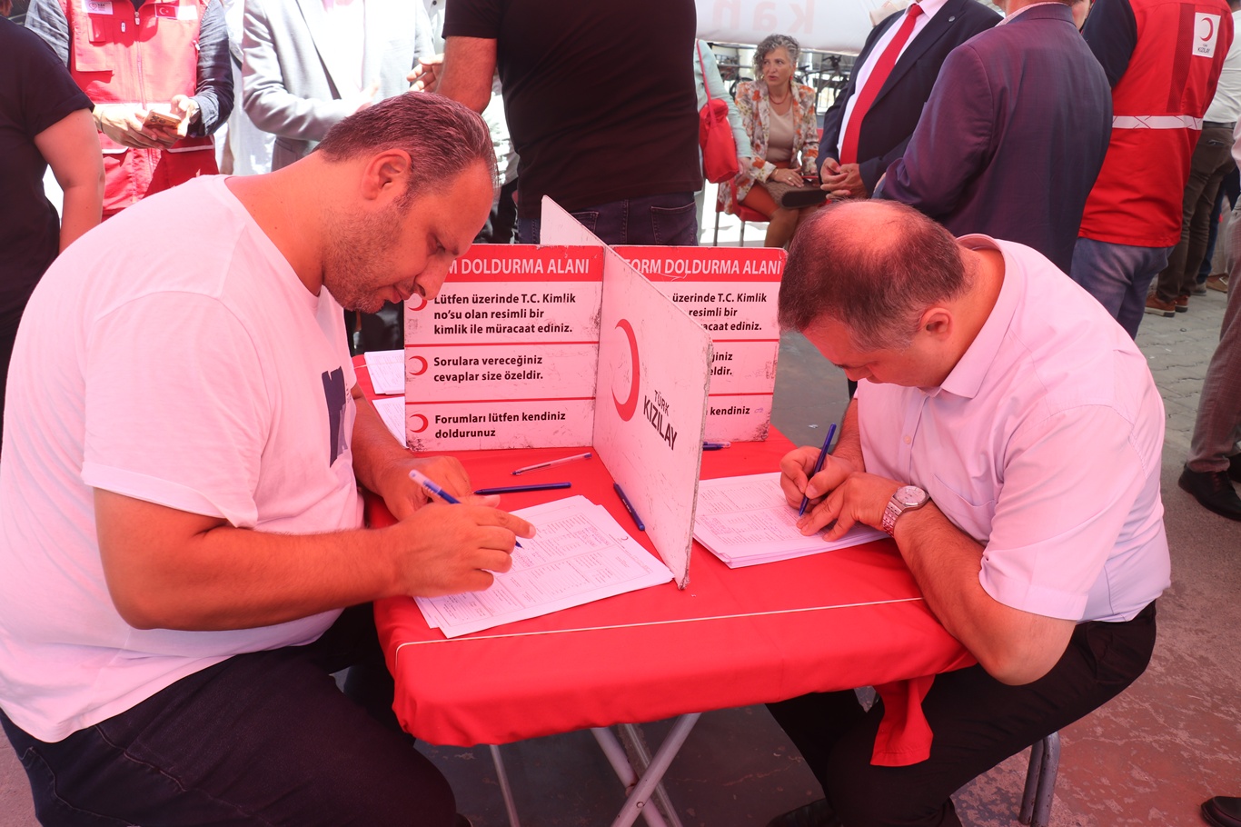 Küçükçekmece Kaymakamlığı'ndan kan bağışı kampanyası