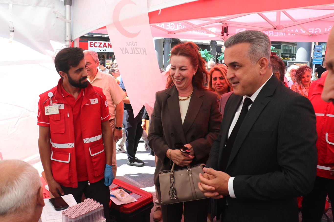 Küçükçekmece Kaymakamlığı'ndan kan bağışı kampanyası