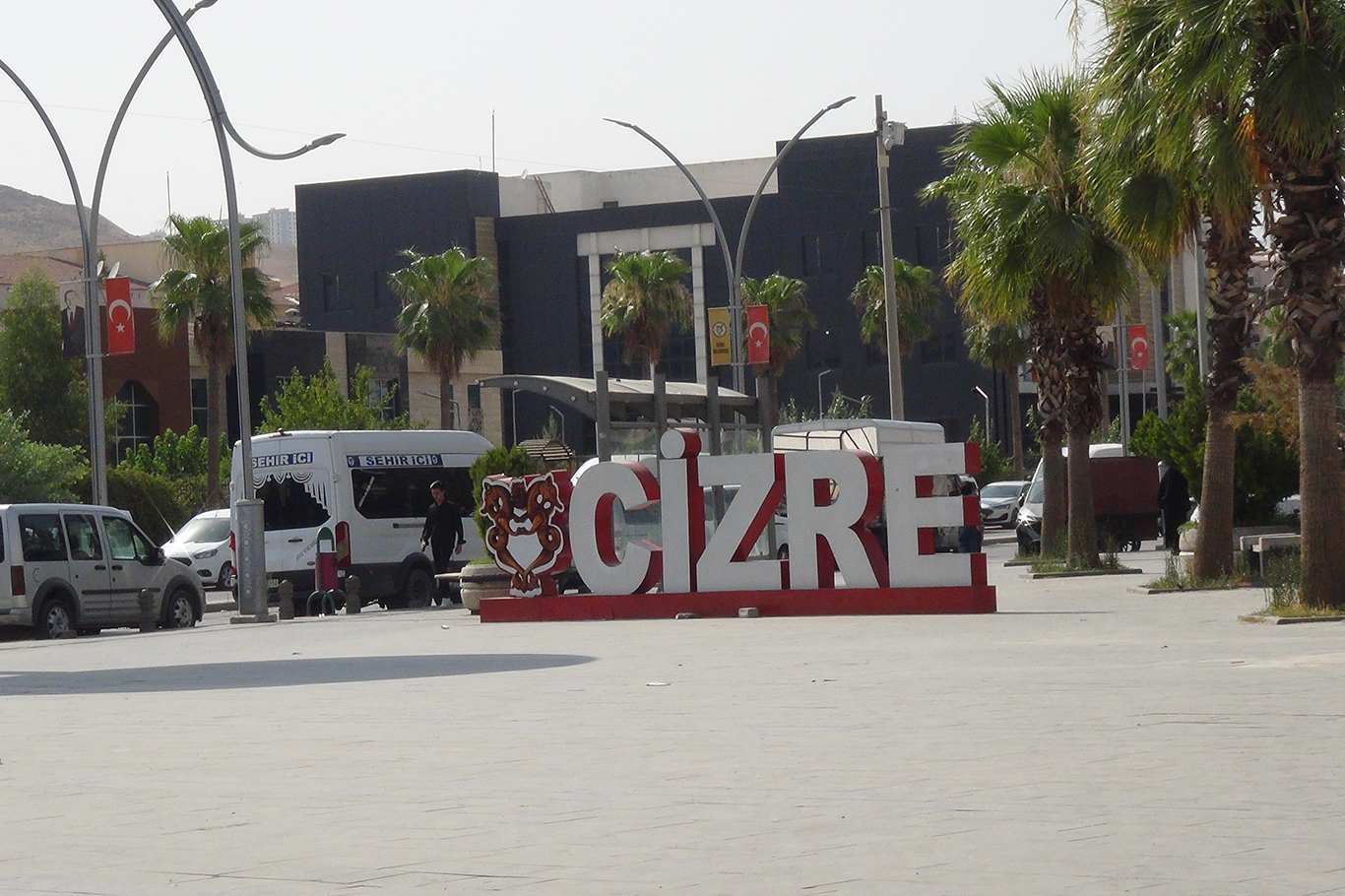 Cizre'de termometreler 58 dereceyi gösterdi: Cadde ve sokaklar boş kaldı