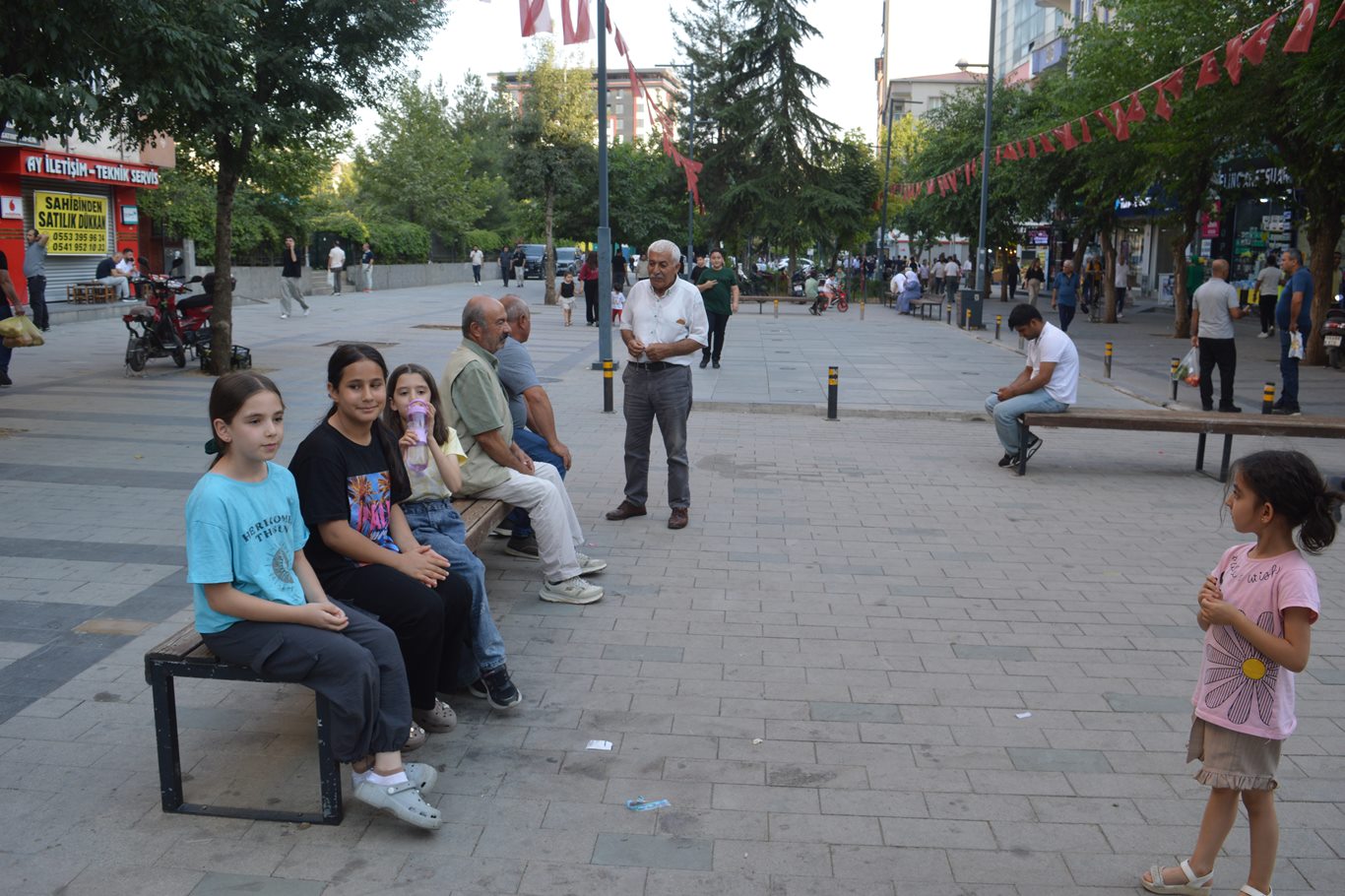 Emekliler açıklanan zam oranına tepkili: Bu maaşlarla geçinmek mümkün değil