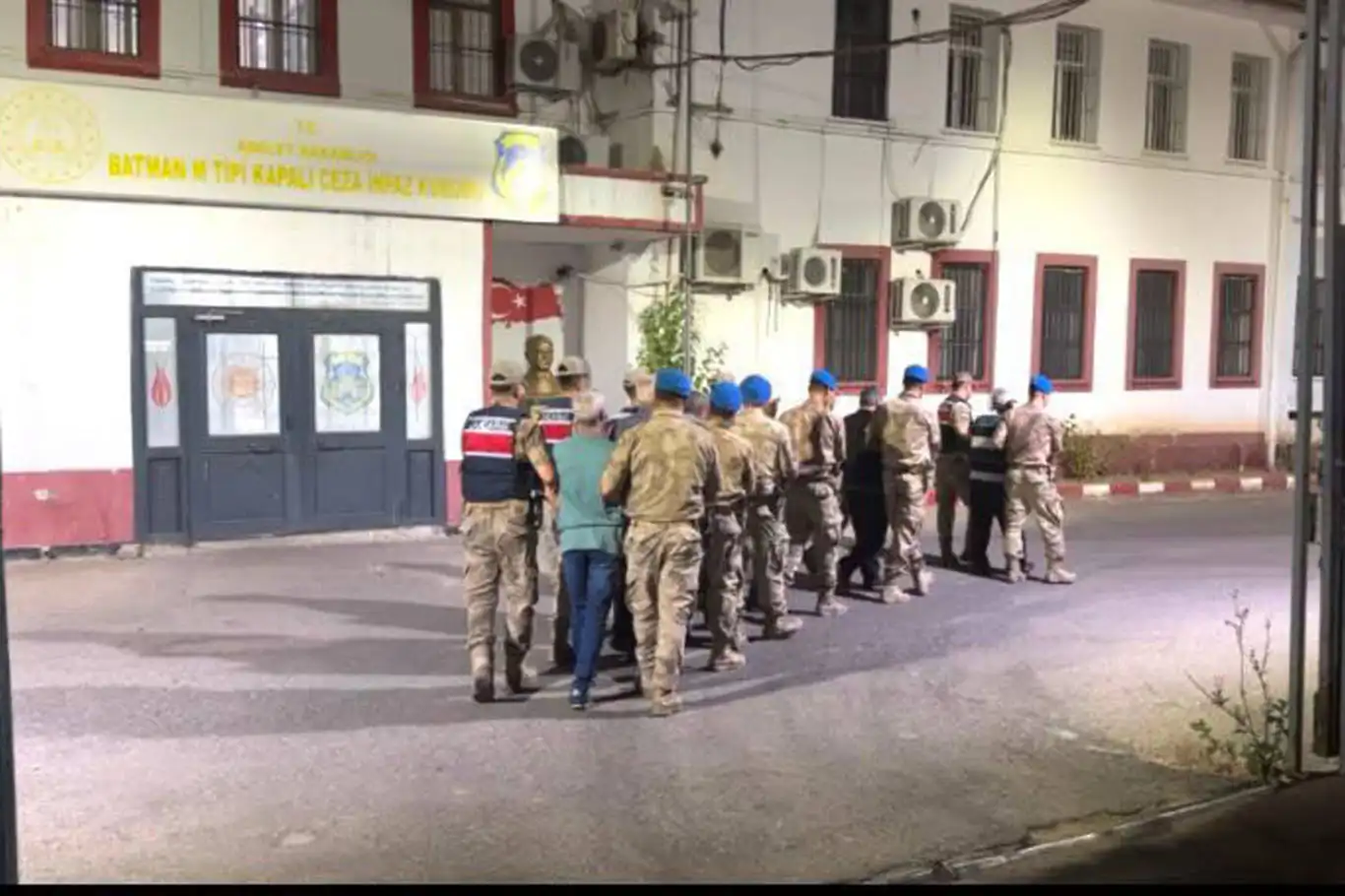 Batman'da 19 yıllık töre cinayeti aydınlatıldı: 6 şüpheli tutuklandı