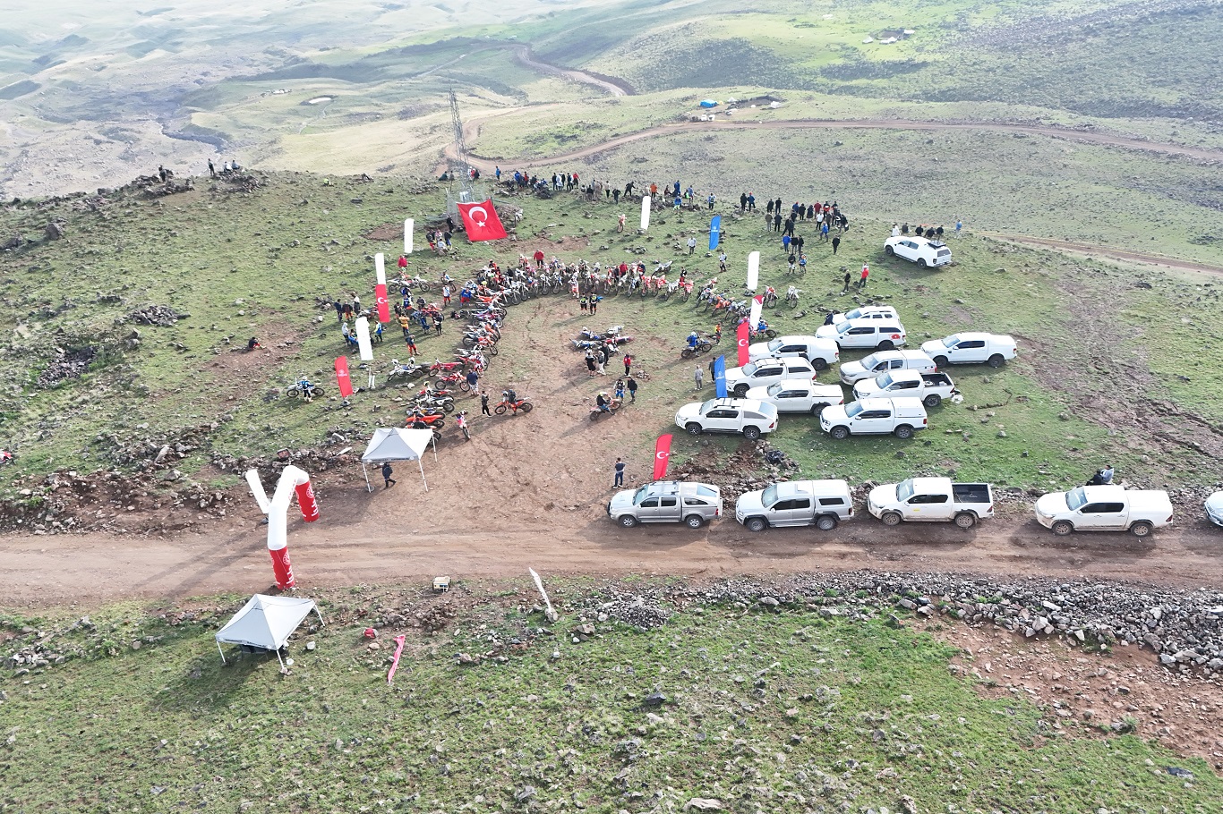 Ağrı Dağı ve Tendürek’te Türkiye Enduro ve ATV Şampiyonası'nda büyük heyecan