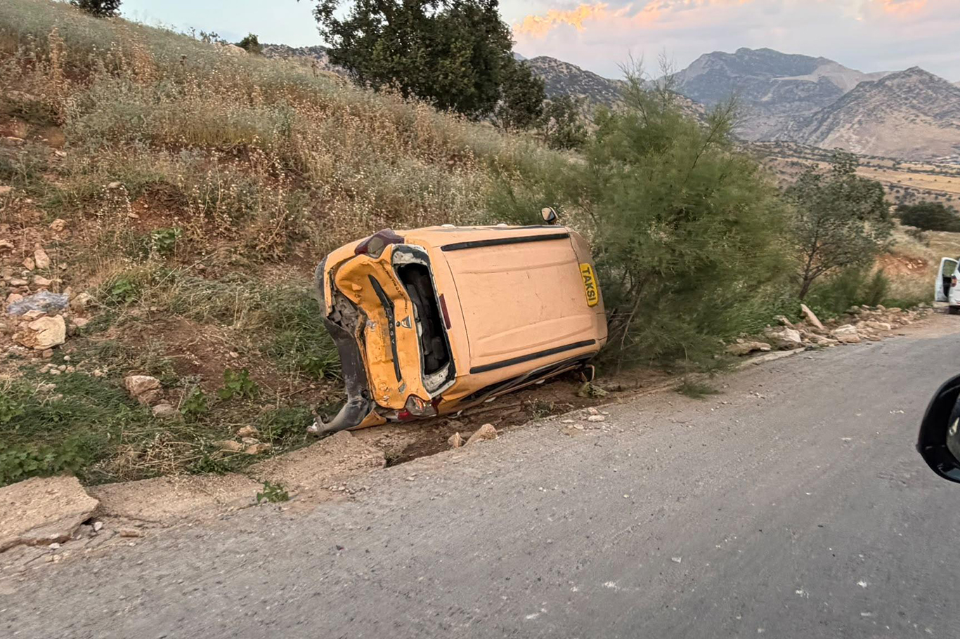 Cudi Dağında düzenlenen Hazreti Nuh’u anma etkinlikleri dönüşünde 4 trafik kazası: 1ölü, 30 yaralı
