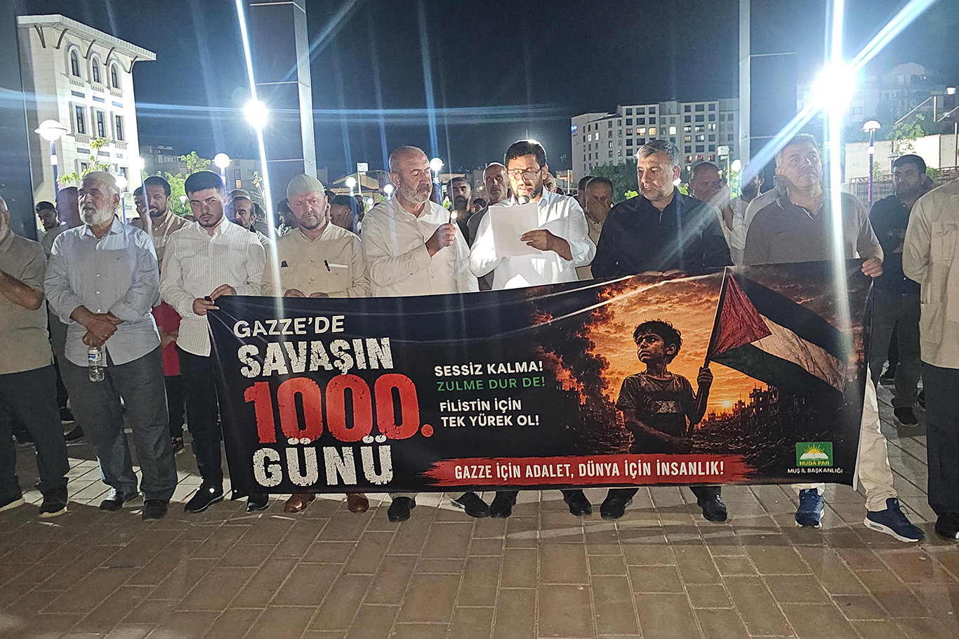 Muş'tan Gazze katliamına tepki: 1000 günlük vahşete sessiz kalanlar hesap verecek