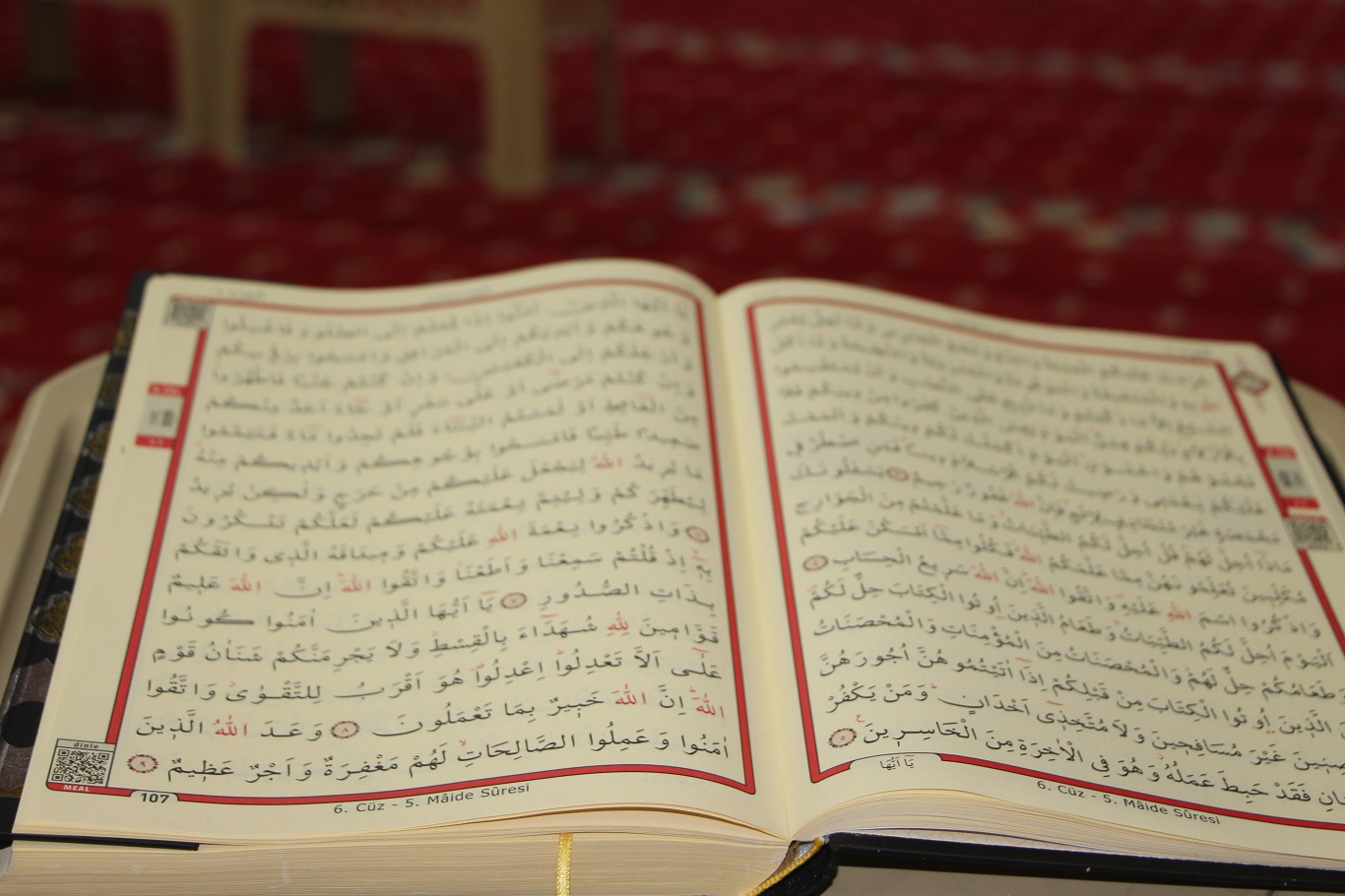 Yaz Kur'an Kursuna katılan çocuklar: Tatilimizi telefonla oynamak yerine camide Kur'an okumak çok daha güzel bir duygu