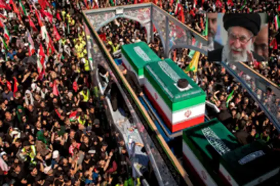 Rêberê Mezin ê Şoreşa Îslamî ya Îranê, Şehîd Ayetullah Elî Xameneî, li Îraqê tê oxirkirin