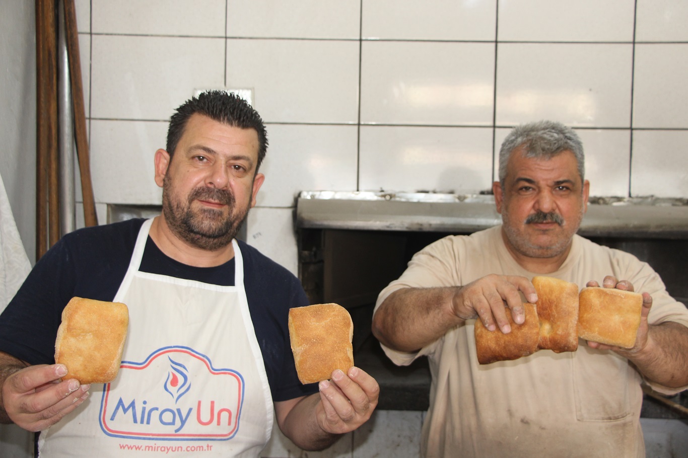 Mardin'e özgü yapılan ve yüksek lif ile mineral bakımından zengin olan ekmek: Bohça ekmeği