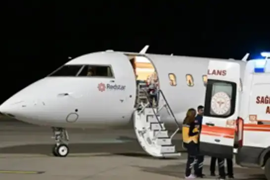 Şırnak'ta 4 aylık bebek ambulans uçakla İstanbul'a nakledildi