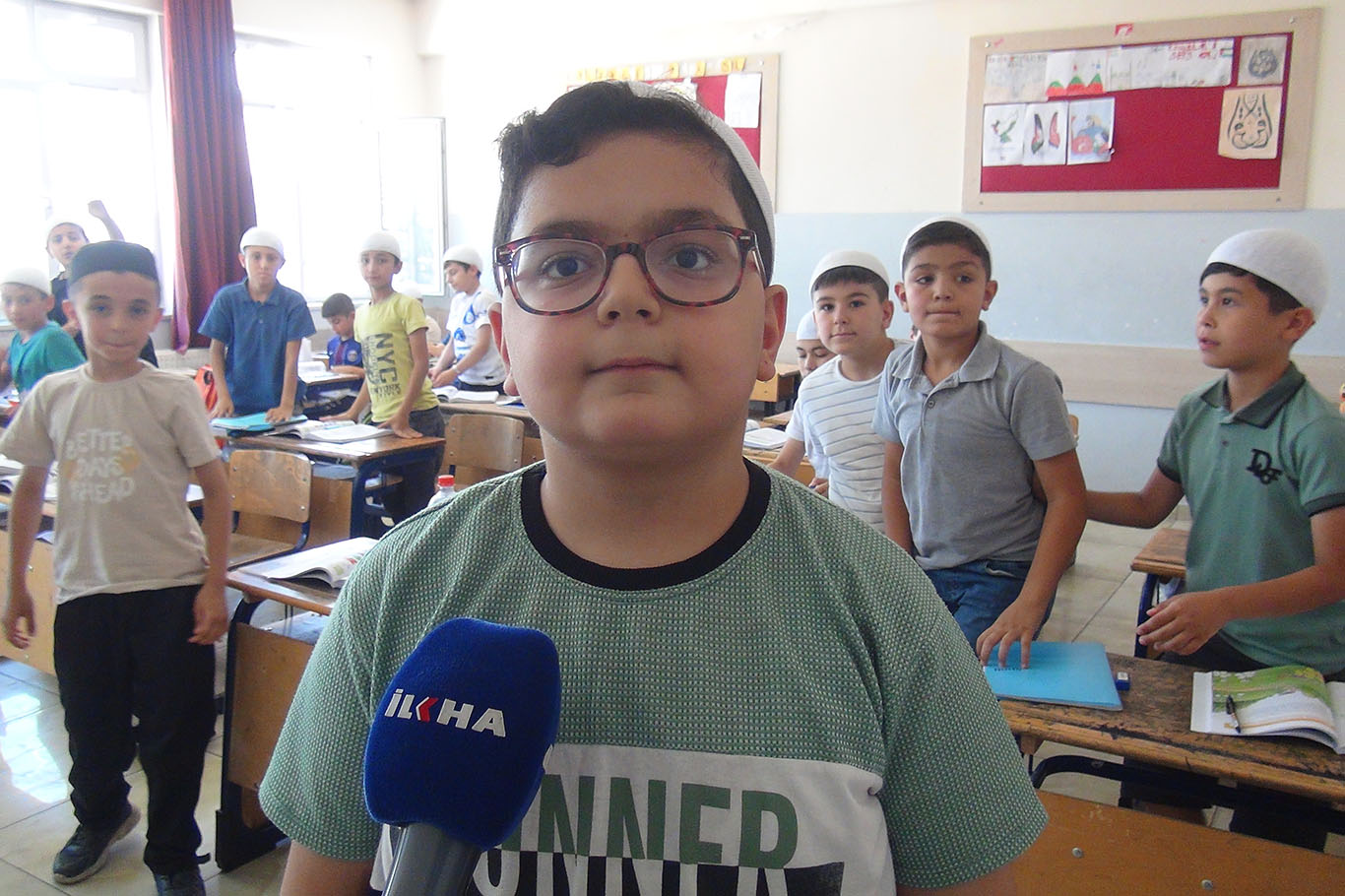ÖMER YASİR YÜZGEÇ