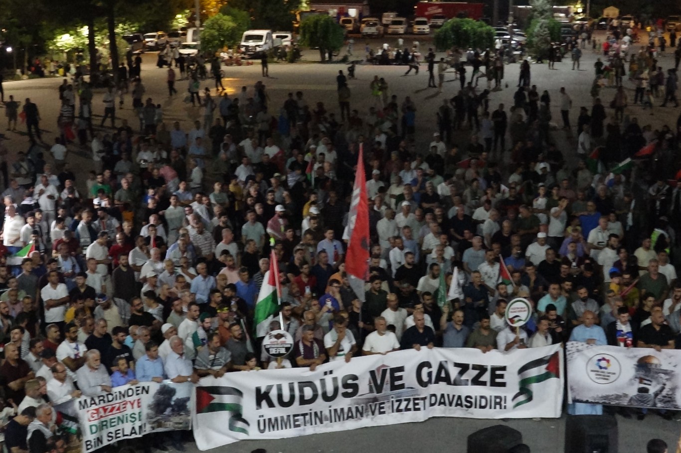 Filistin Konvoyu aktivisti Kaplan: Siyonist zulmü tüm dünyaya duyurmak amacıyla yola çıkıyoruz