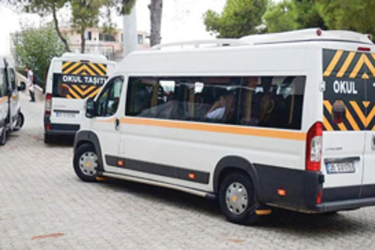 İzmir'de öğrenci ve personel servis ücretlerine yüzde 35 zam talebi