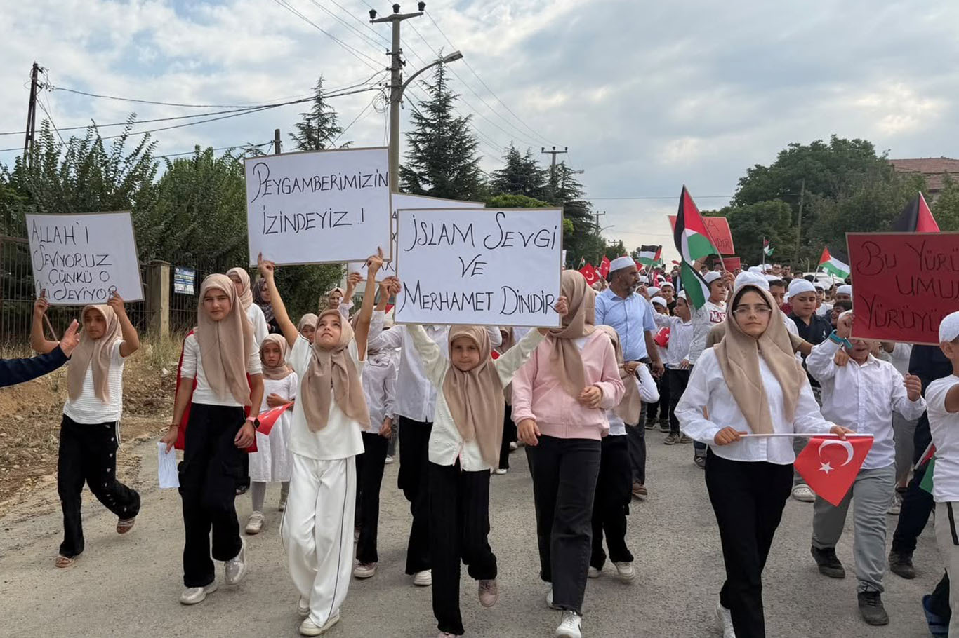 Doğanşehir'de Yaz Kur'an Kursları görkemli programla sona erdi
