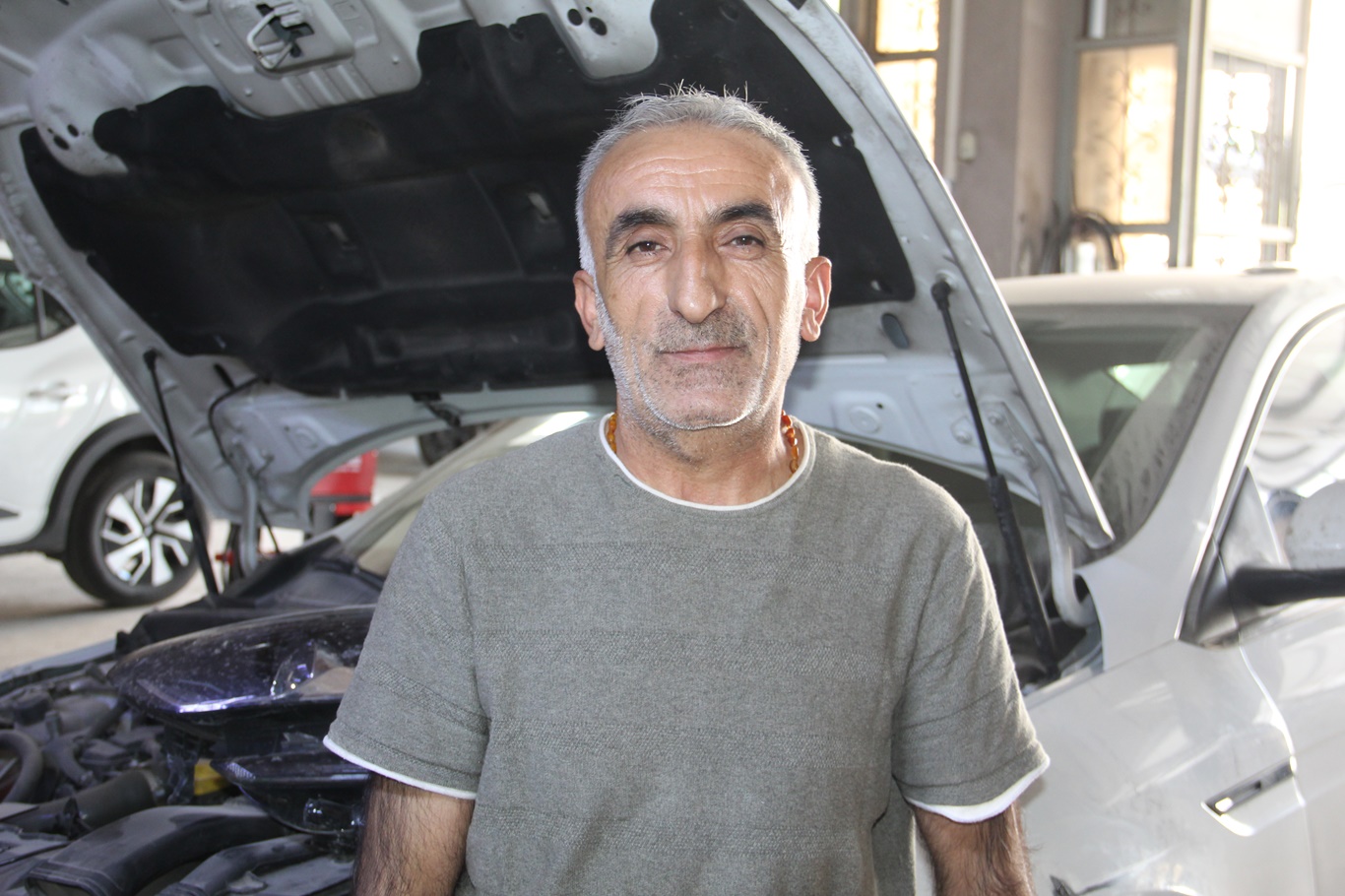 kaporta ustası İlhan Gezici 