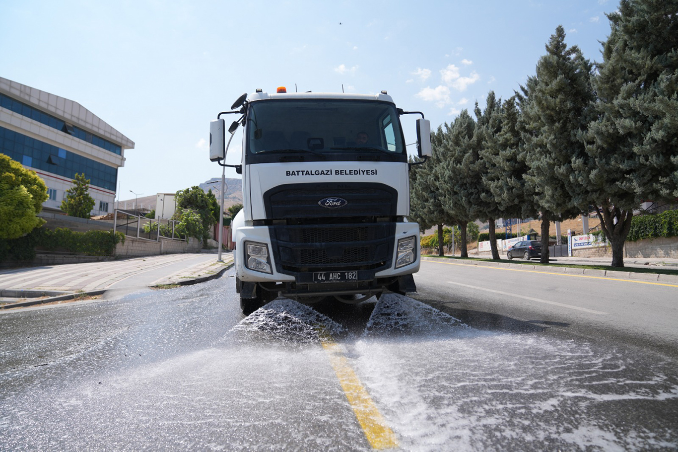 Battalgazi'de temizlik çalışmaları sürüyor
