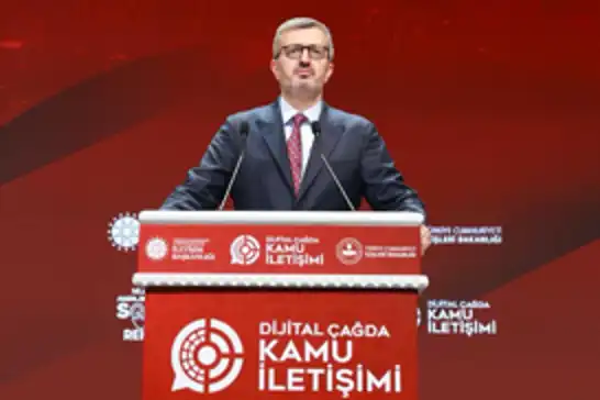 İletişim Başkanı Duran "Dijital Çağda Kamu İletişimi" panelinde konuştu