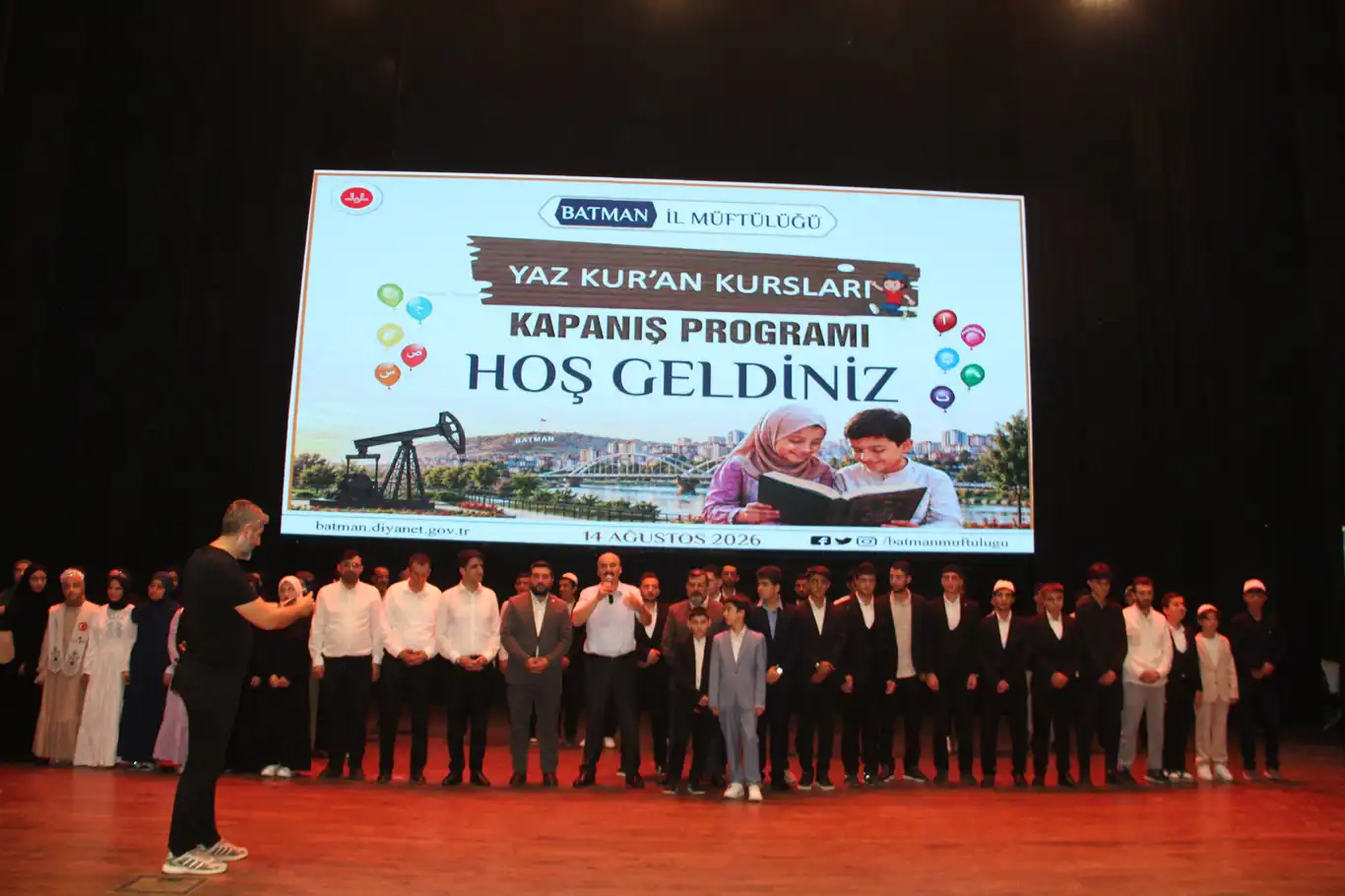 Batman'da yaz Kur'an kurslarına on binlerce öğrenci katıldı: "En hayırlınız Kur'an'ı öğrenen ve öğreteninizdir"
