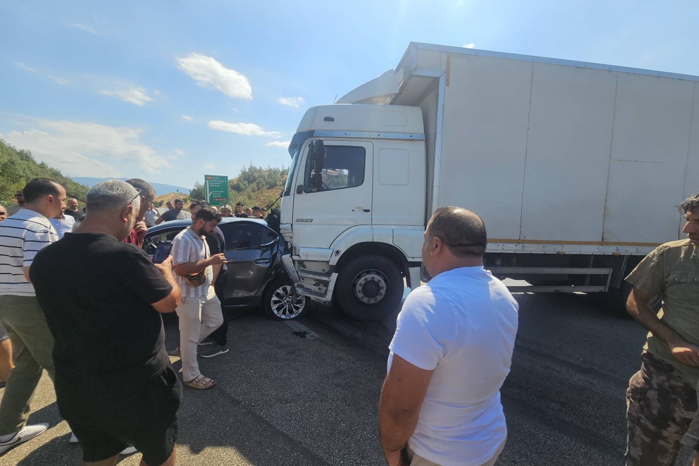 Bursa’da trafik kazası: 1 ölü, 2 yaralı