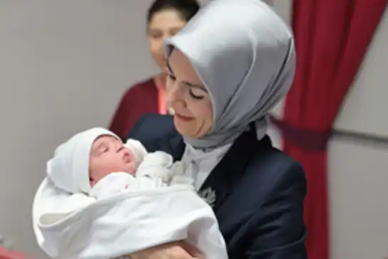 Bakan Göktaş: Hanelerin yüzde 57'sinde çocuk bulunmuyor