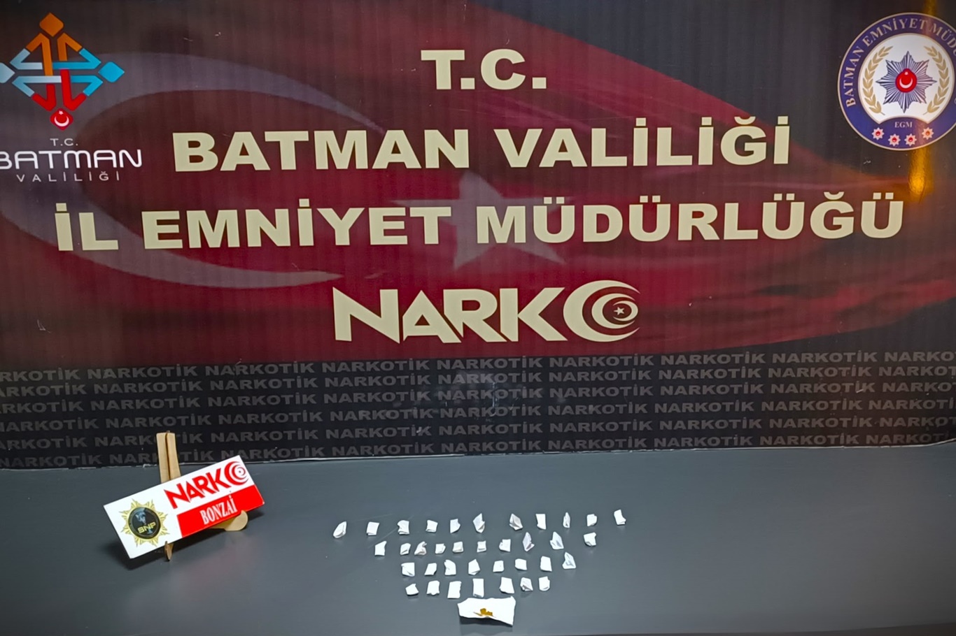 Batman'da uyuşturucu operasyonlarında 5 şüpheli tutuklandı