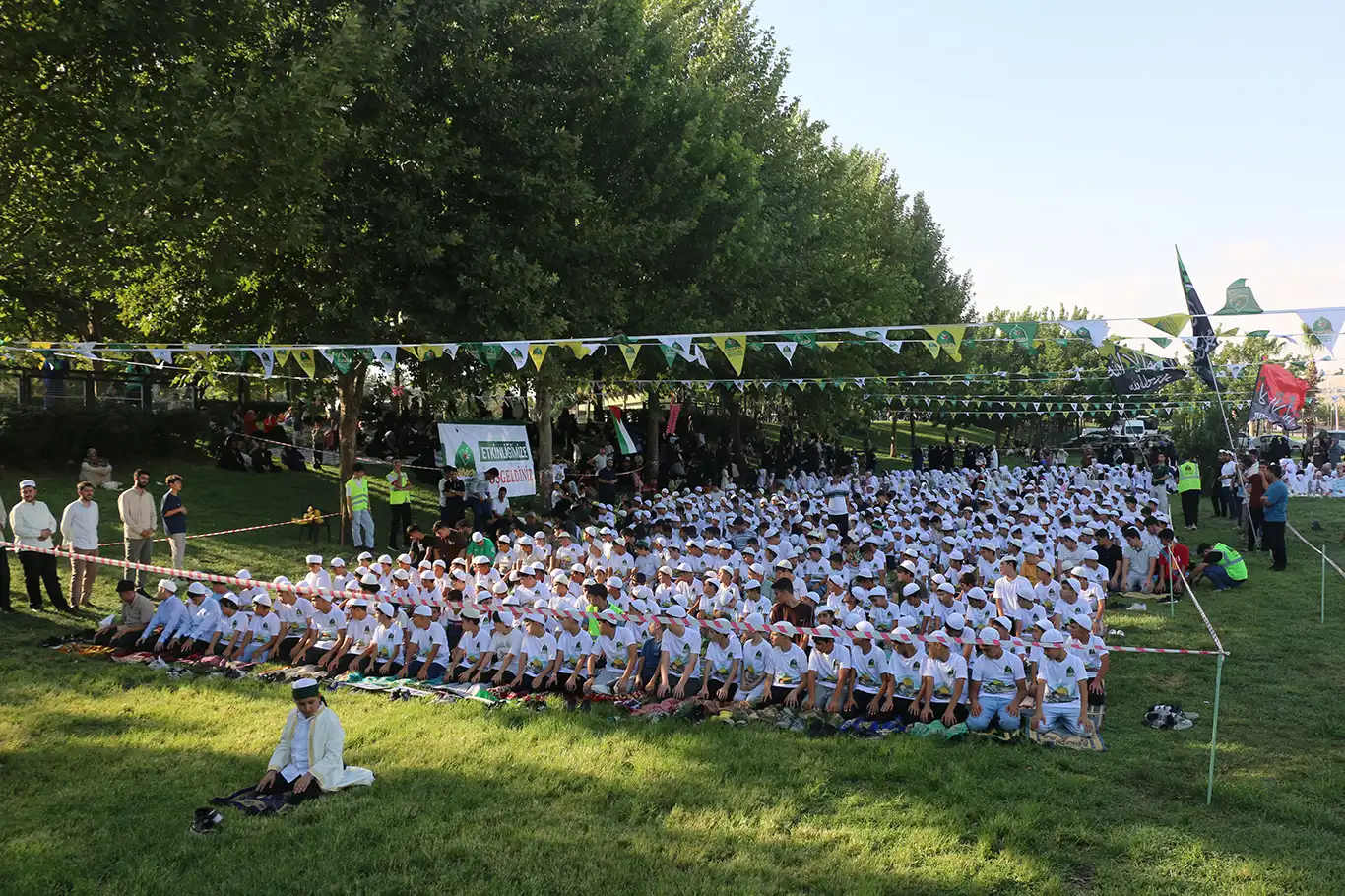 Şanlıurfa'da 'Hayat Namazla Güzeldir' final programı düzenlendi