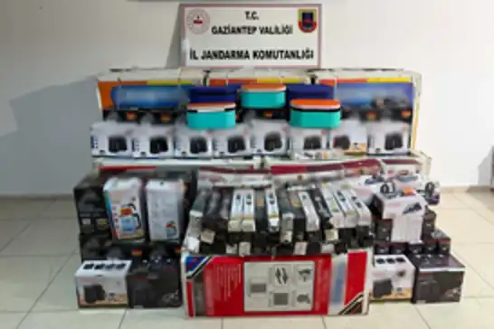 Gaziantep'te 1 milyon 370 bin TL değerinde kaçak malzeme ele geçirildi